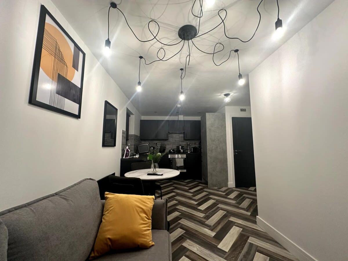 Newark House - 1 Bed Apartment Peterborough Eksteriør bilde